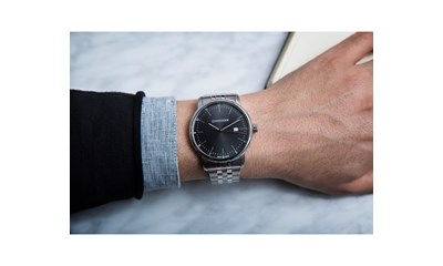 URBAN CLASSIC Ø42, SST case, black dial, SST bracelet - W